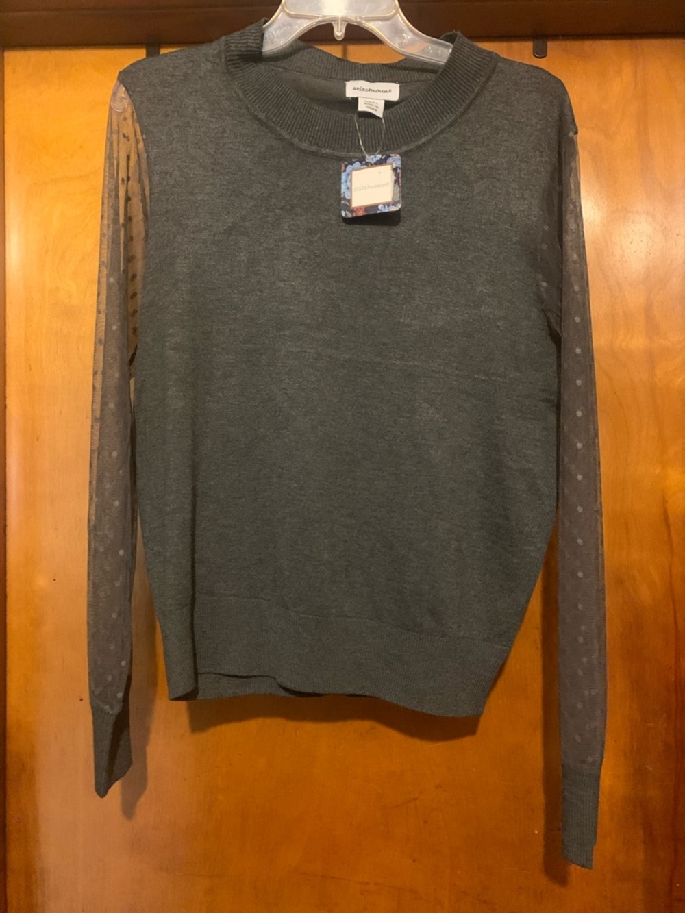 NWT Stitchcount Size L Charcoal Polka Dot Sheer Sleeves Top
